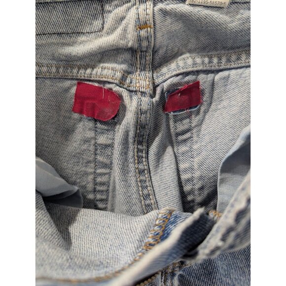 Vintage Levis 551 Jeans Womens SZ 4 Blue Relaxed Fit Tapered Leg Paper Tag Y2K - Picture 13 of 16